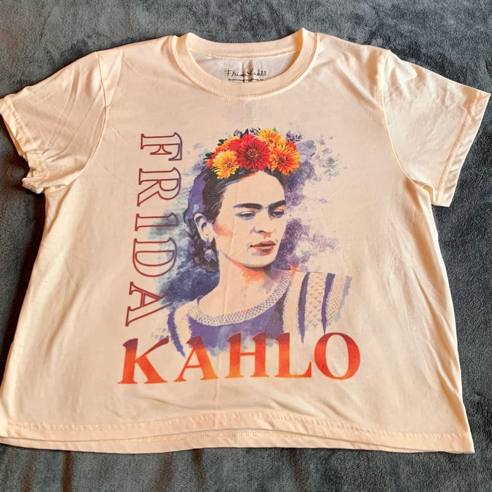 Frida tee
